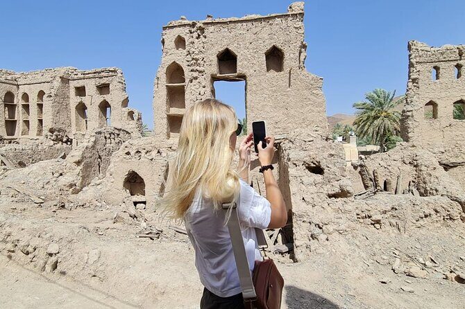 Private Day-Tour in Nizwa and Jebel Akhdar - Jebel Akhdar valley walks, Diana Point, and rose season
