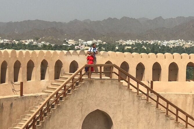 Private Day Trip to Nizwa & Jabal Shams (The Grand Canyon of Oman) - What the private guiding really adds (especially with Oman context)