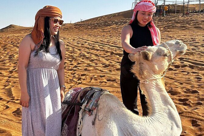 Private Desert Tour with Activities - Full Day - Sand boarding on dunes: the closest thing to snowboarding in Oman