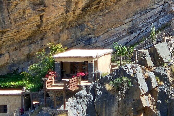 Private Full-Day Jebel Akhdar-Al Suwjara Village Tour - Key highlights to know before you go