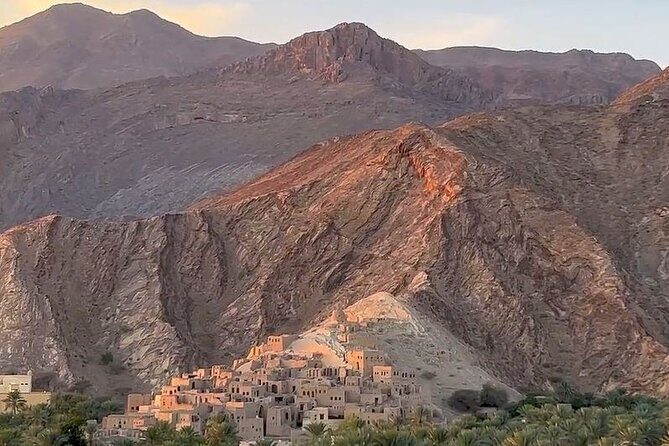 Private Full-Day Jebel Akhdar-Al Suwjara Village Tour - Who should book this private Jebel Akhdar–Al Suwjara day trip