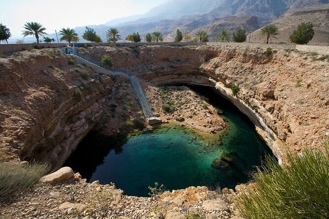 Private Full- Day Wadi Shab-Bimmah Sinkhole-Fins Beach Tour - Lunch Reality: You’ll Need to Budget and Stay Flexible