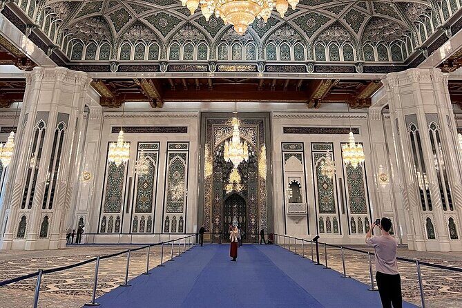 Private Half-Day Tour to Grand Mosque-Nakhal Fort and Hotspring - Timing in real life: what fits in 4 hours