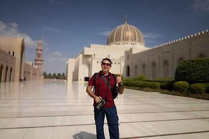 Private Muscat City Tour - 4 Hours Tour - How to handle mosque etiquette and photo timing without stress