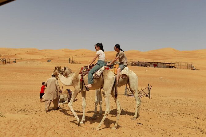 Private Overnight at Wahiba Sand Desert and Wadi Shab Tours - Rooms and Meals: What’s Included (and What Isn’t) for the $598.65 Price