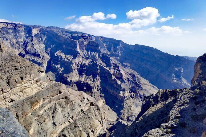 Private Overnight Jebel Shams Camping Tour - Al Hamra and Misfah al Abriyyin: old houses, slow village time