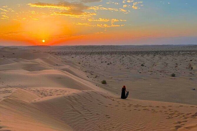 Private Sunset Experience in Empty Quarter Desert - Empty Quarter time: sand bashing plus sunset on a tall dune