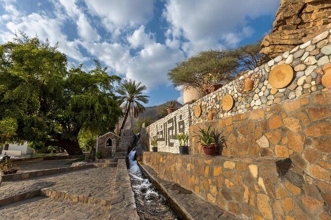 Private Tour Nizwa Birkat Al Mouz and Oman Across Ages Museum - Oman Across Ages Museum: Maritime and Ancient Oman in One Hour