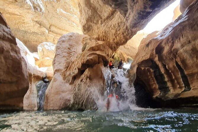 Private Wadi Shab - Bimmah Sinkhole - White Sand Beach - Full Day Tour - Tiwi / Fins Beach: white pebbles, jaw-dropping blue, and time to just relax