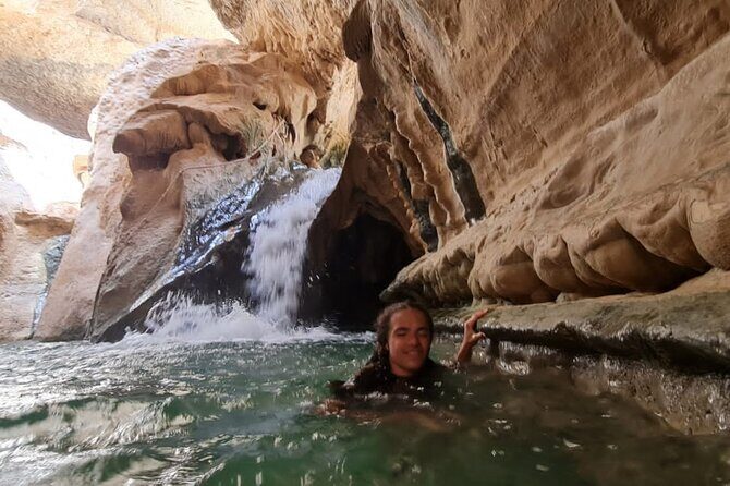 Private Wadi Shab - Bimmah Sinkhole - White Sand Beach - Full Day Tour - What to pack so the day feels easy (not exhausting)