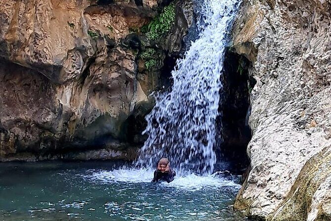 Private Wadi Tiwi - Bimmah Sinkhole - White Sand Beach - Full Day Tour - Bimmah Sinkhole: The Sea-Crater Swim Spot With Meteor-Myth Energy