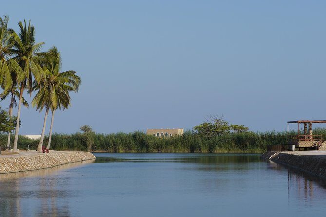 Salalah City private tour - all-inclusive sightseeing tour - Nabi Umran A.S Tomb and Al Hosn Palace photo time