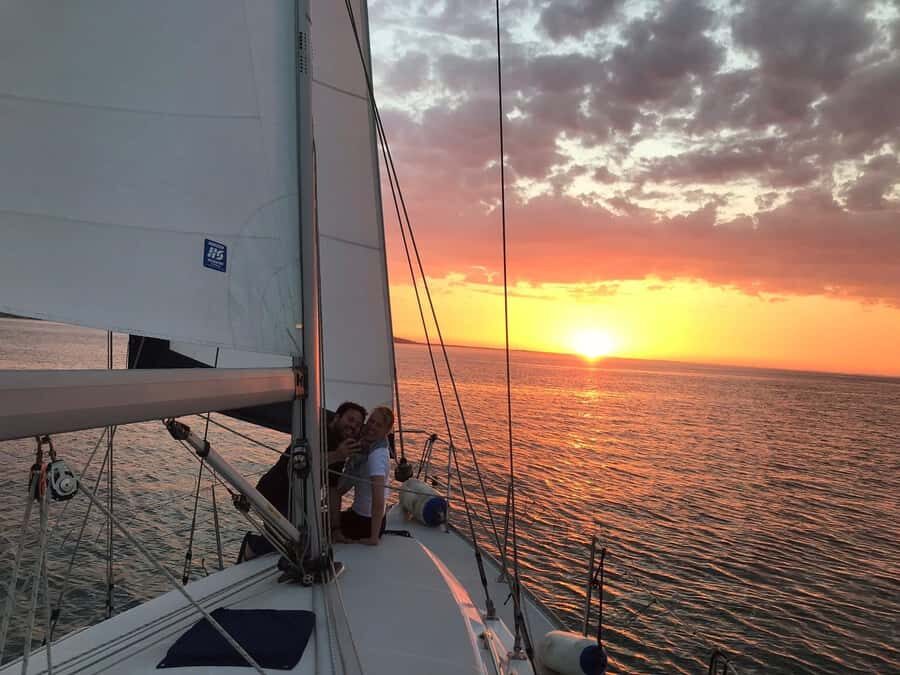 Sunset Dhow Cruise - Should you book the Sunset Dhow Cruise?