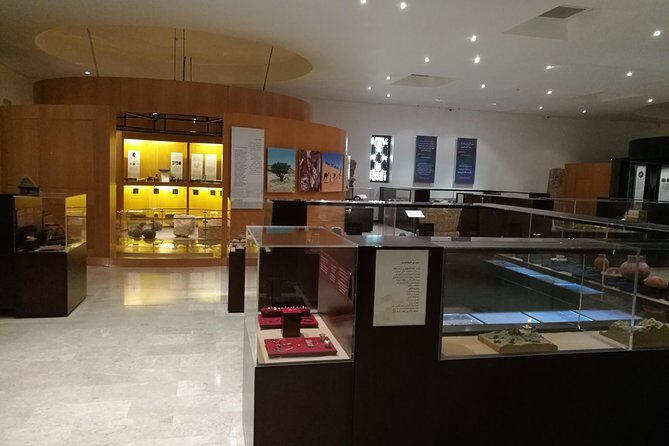 Ultimate Tour - Salalah city highlights - Central Market + Al-Husn Souq: Souvenirs with Real Purpose