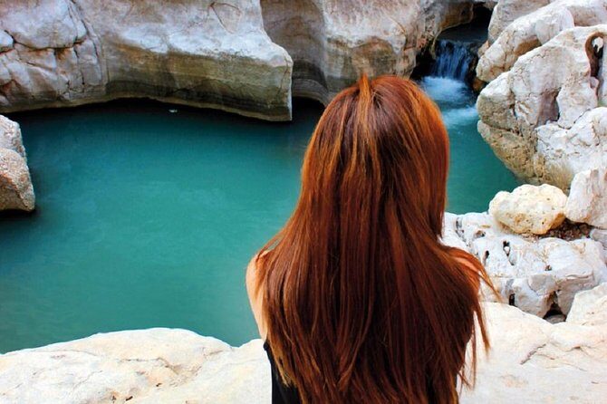 Wadi Shab full day tour - Bimmah Sinkhole Photo Stop: Quick, Scenic, Easy
