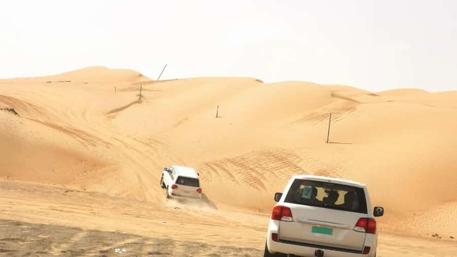 Wahiba Sand and Wadi Bani Khalid Guided Group Tour - Ash Sharqiyah lunch break: 45 minutes to reset